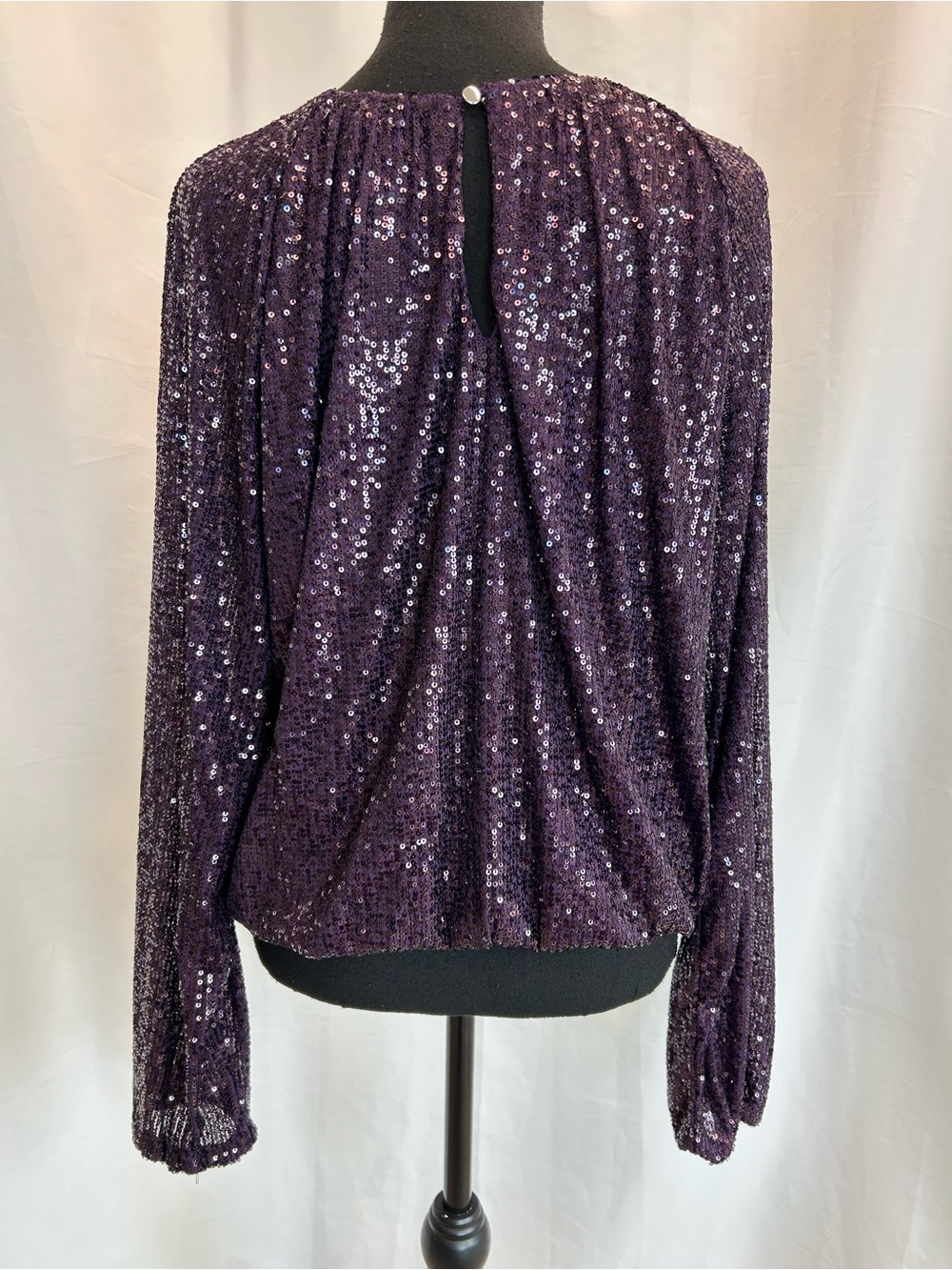 Suzy Shier plum purple Sequin Long Sleeve Peasant Blouse Sz L NWOT sparkly - Picture 4 of 11